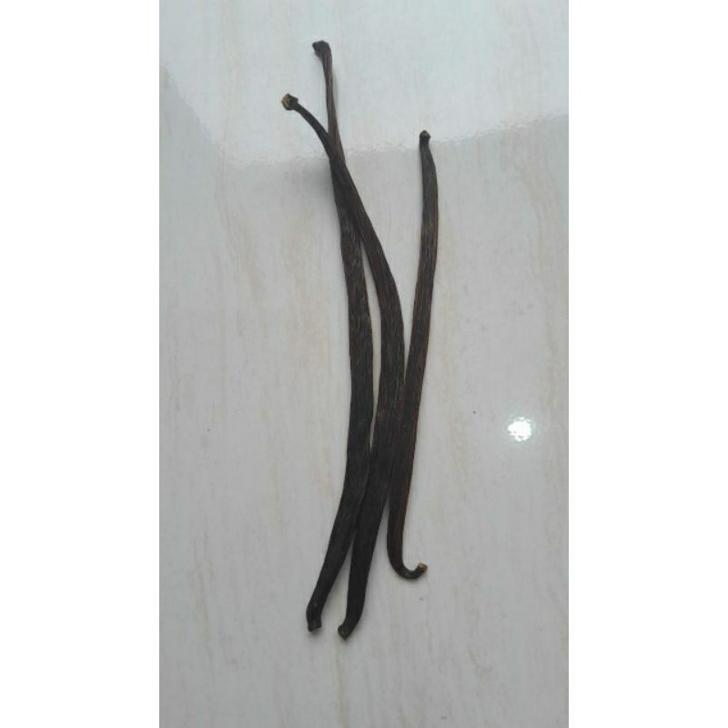 

PANILLI VANILLA BEAN 1 BATANG 5GR