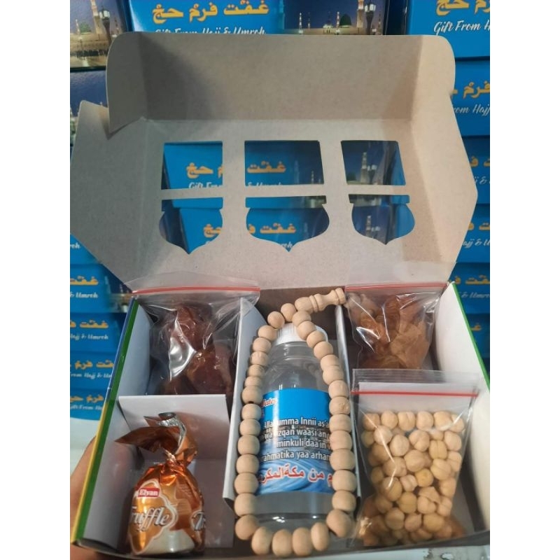 

Paket Oleh Oleh Haji Umroh