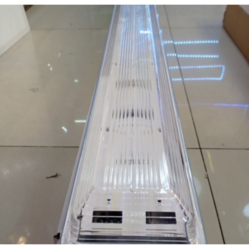 Kap Lampu Waterproof 2x36 Kap Lampu TL