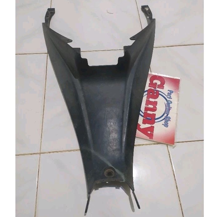 COVER TUTUP TANGKI SUZUKI HAYATE ORIGINAL BEKAS