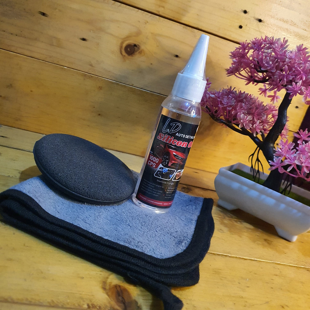 Cairan Penghilang Jamur Kaca Mobil Silicon Oil Pengkilap Body Motor dan Mobil Silicon Oil 1000 CPS