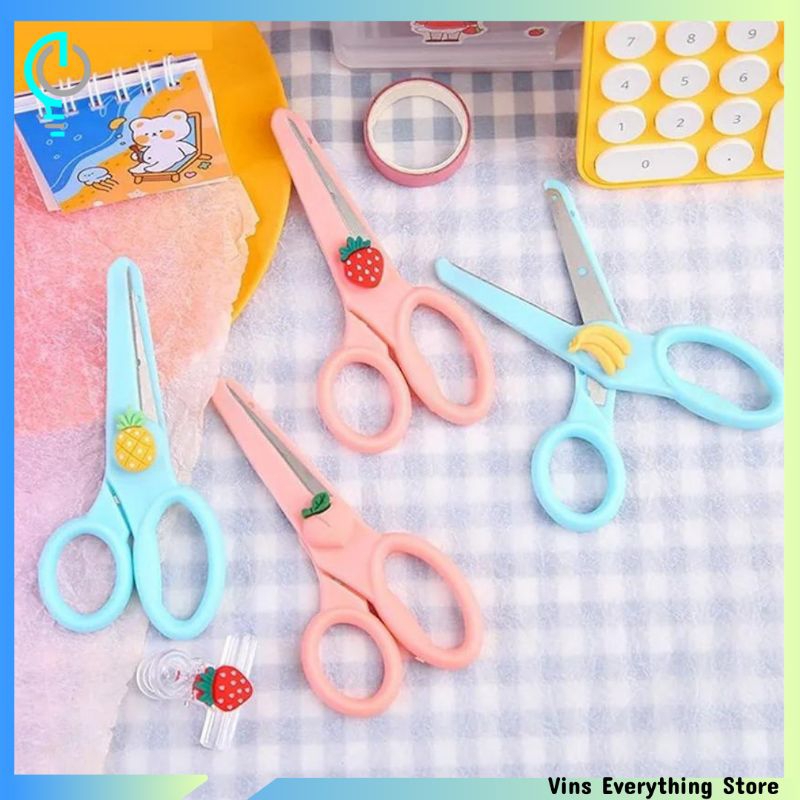 

[VES] Gunting Kertas Anak Warna Polos Karakter Ujung Tumpul Safety Plastic Rounded Scissors Kids Safe Perlengkapan Sekolah & Kantor