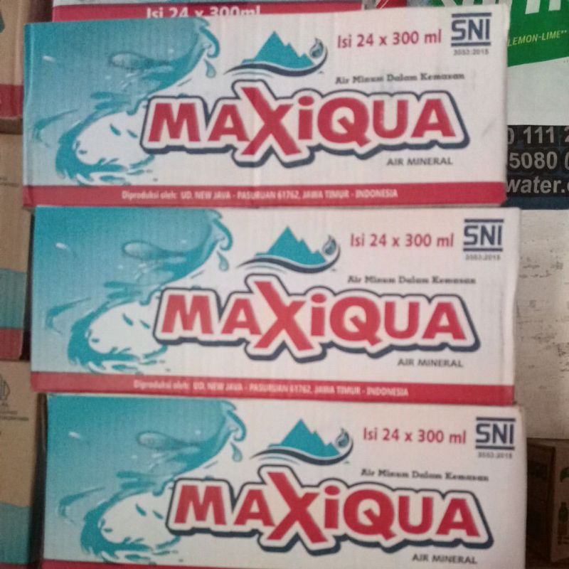 

maxiqua botol kotak mini 300 ml isi 24 botol