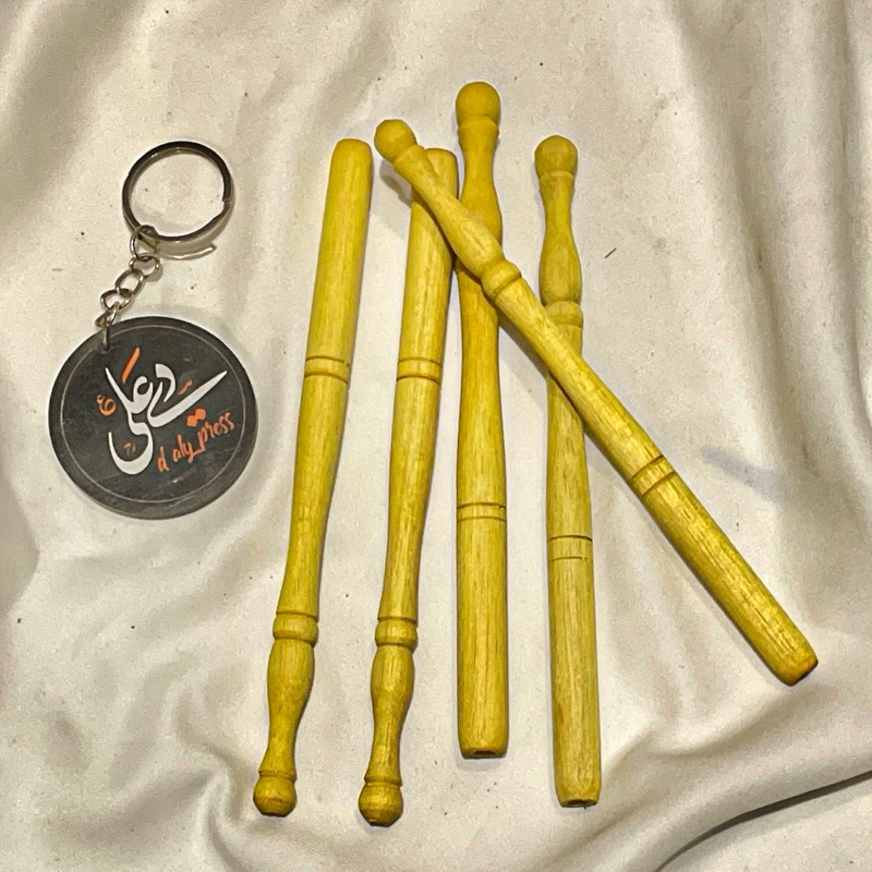 

batang pena tutul buat mata pena