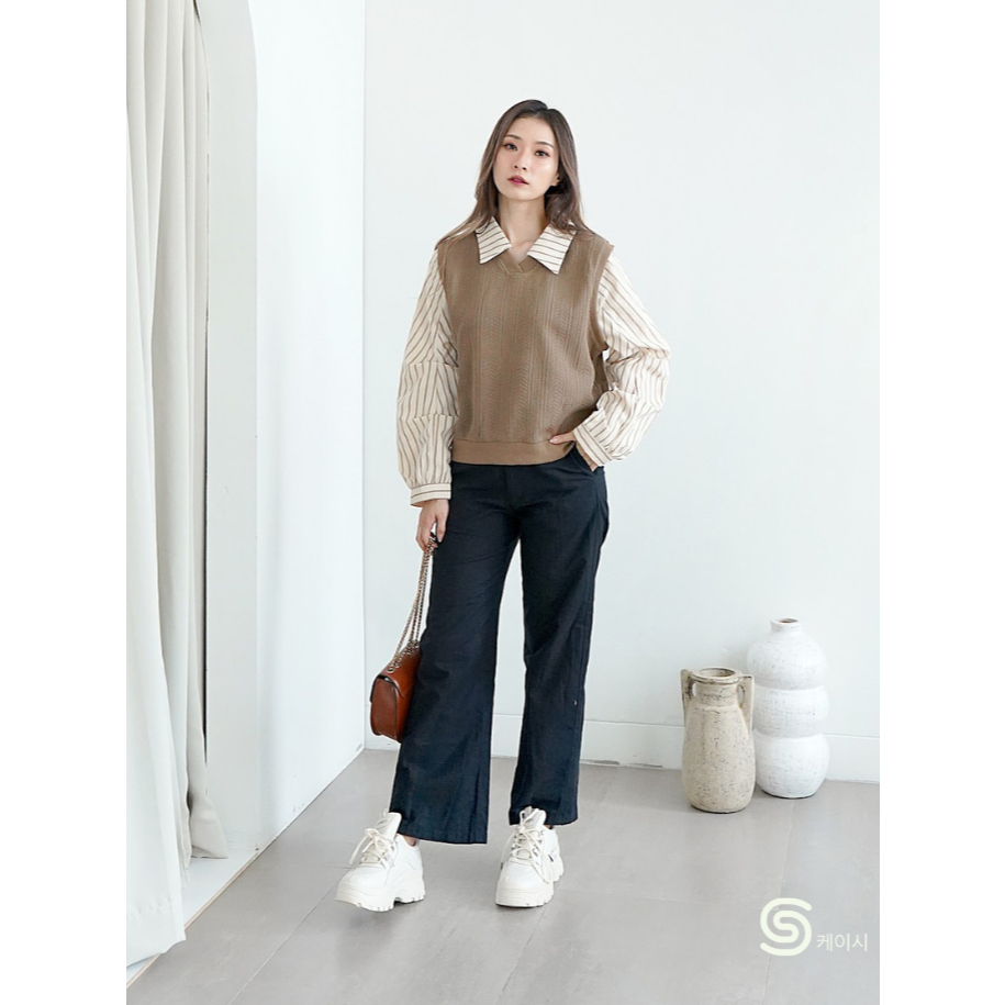 Casey Studio - Yoona Korean Academy Premium Sweater Vest Blouse Kemeja Rompi Atasan Wanita One Set K