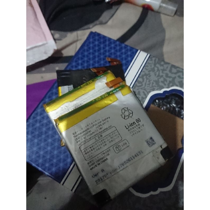 Baterai aquos shv39