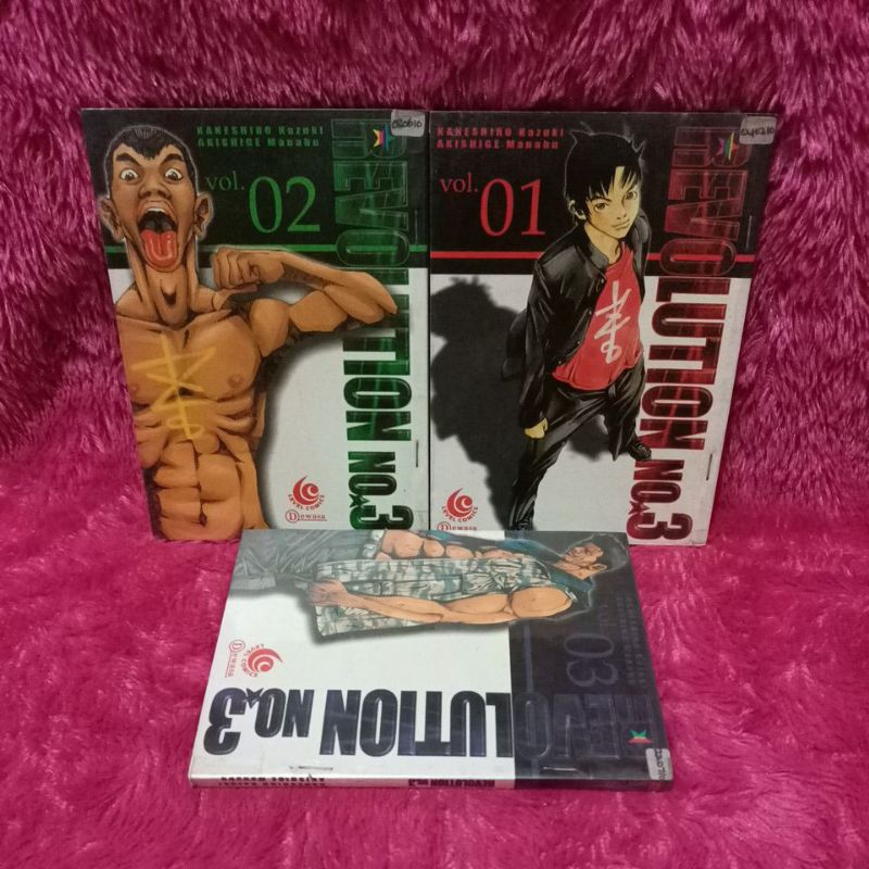 komik revolution no.3