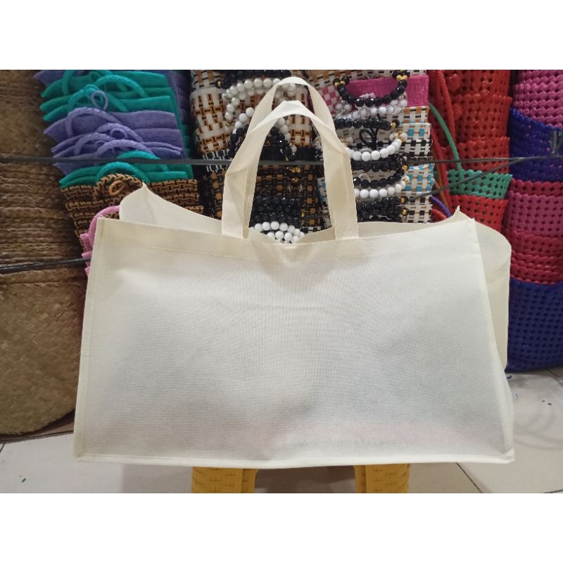 

Tas Kain Untuk Box Ukuran 40×40 Terlaris Tas Kain/Sponboun Tas Belanja