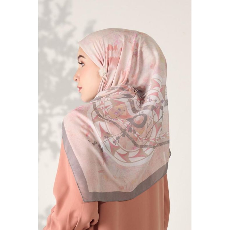 Mandjha Special Free Box Ivan Gunawan Fashion Scarf Original Motif Mighty Peach,Produksi Juga Blue&B