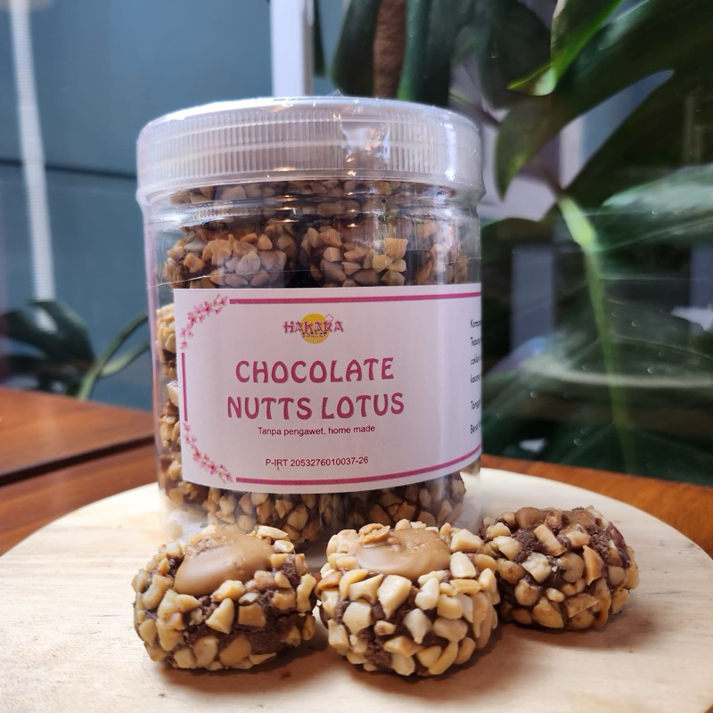 

chocolate nutts lotus.