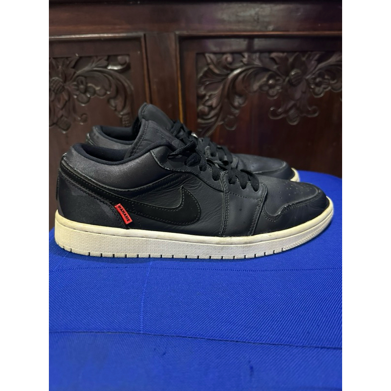 Air Jordan 1 Low "Paris Saint Germain" Size 43