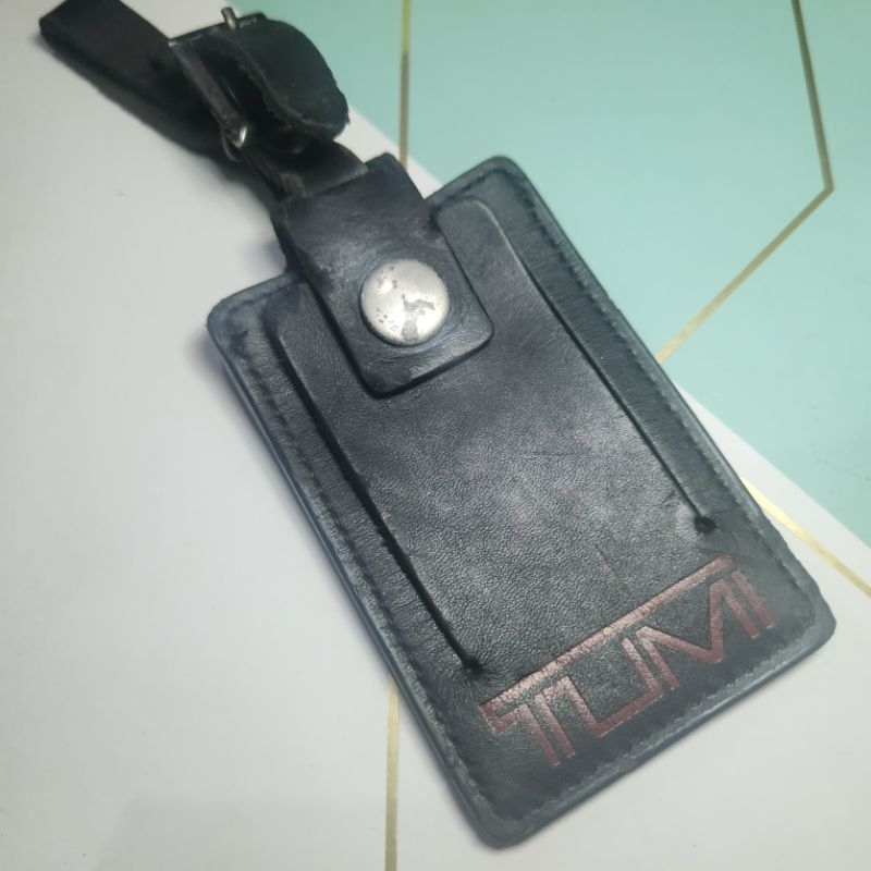 tag tumi luggage tag