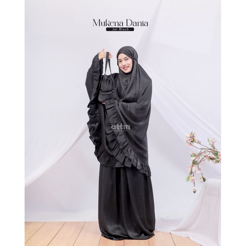 MUKENA DANIA ATTIN