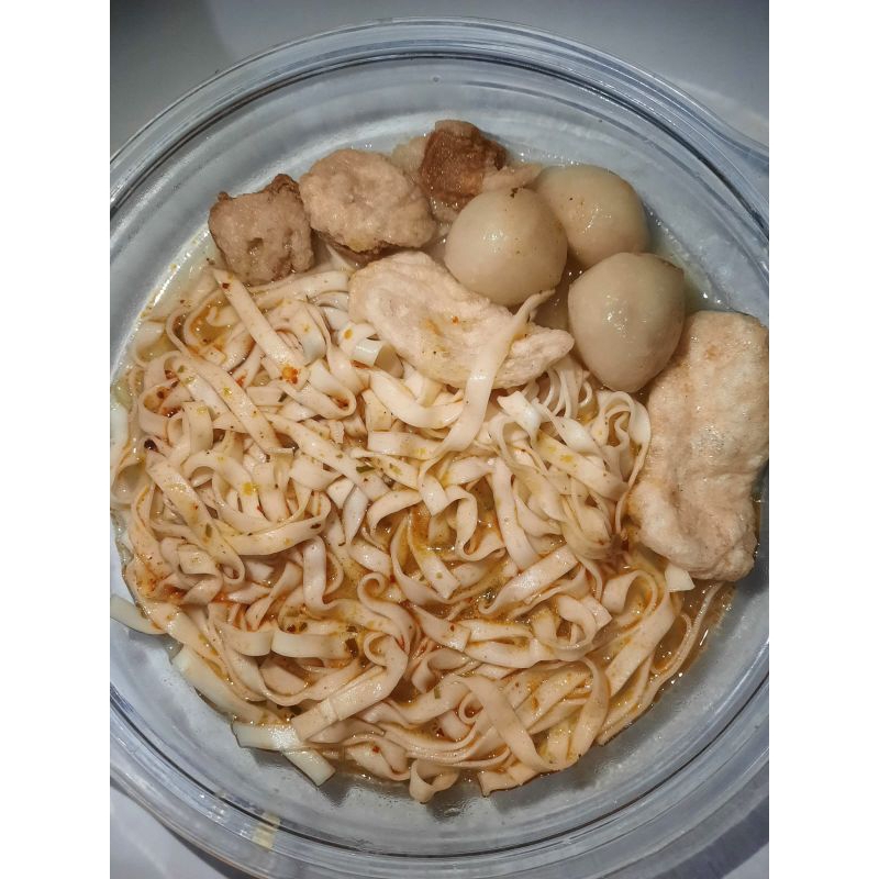 

Kwetiau Kuah Kari by Baso Aci Mang Bas