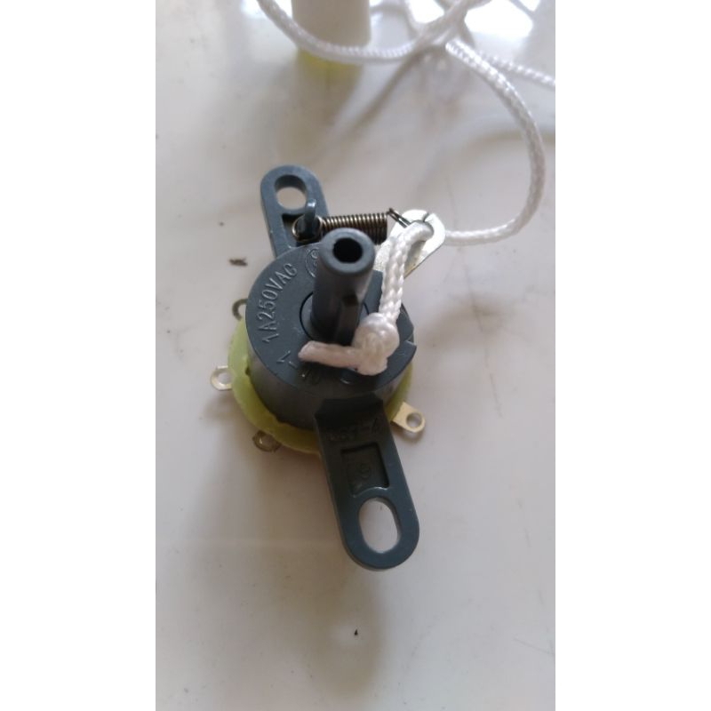 saklar rotary model dengan tali original cosmos untuk tipe kipas angin 16 WFG WFW WFO WFC 12 CWF DWF