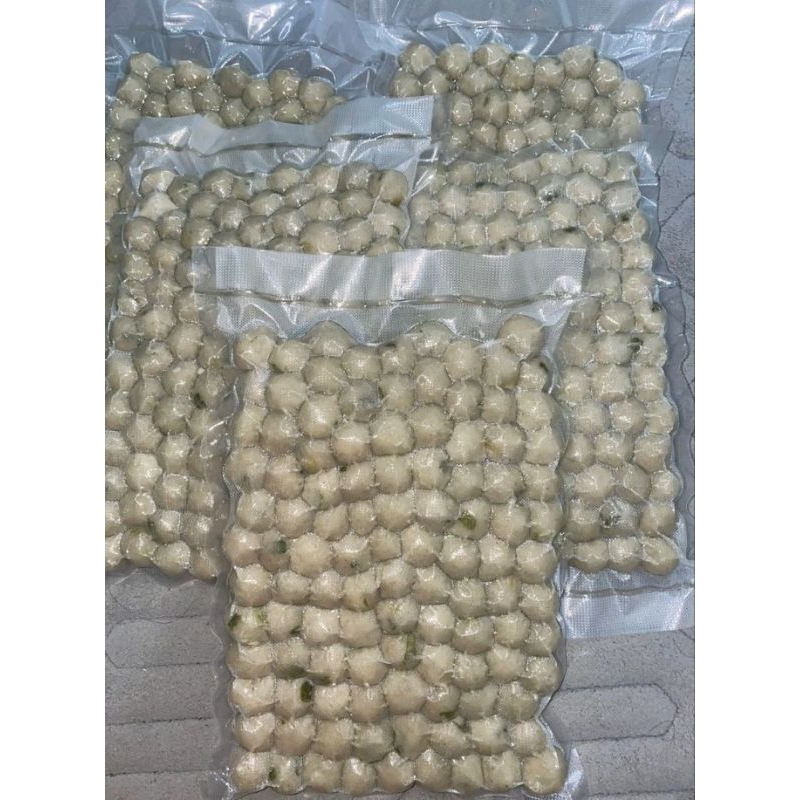 

cilok ori isi 100 dengan bumbu
