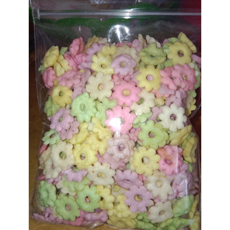 

cemilan sakura perbungkus