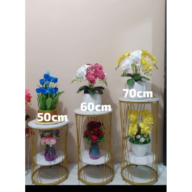 meja sudut Dekorasi ruang tamu minimalis modern. meja minimalis modern terbaru,meja set sudut terbar