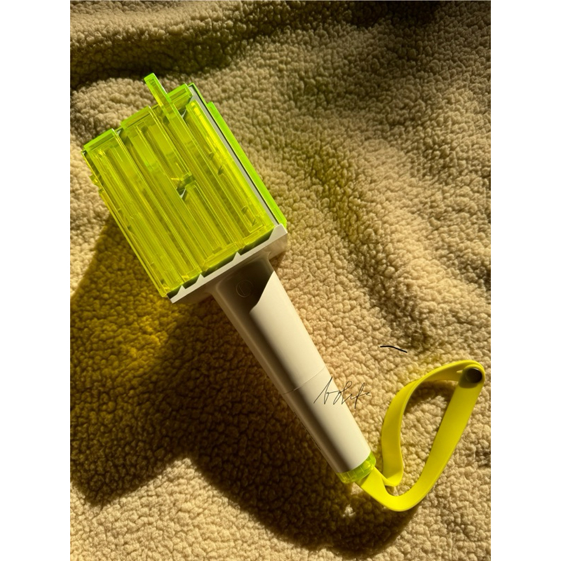 preloved lightstick NCT