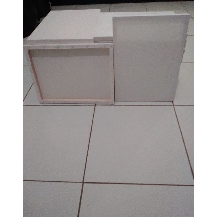 

Larismanis Canvas 3 x 4 Kanvas lukis murah 3x4cm untuk praktek sekolah