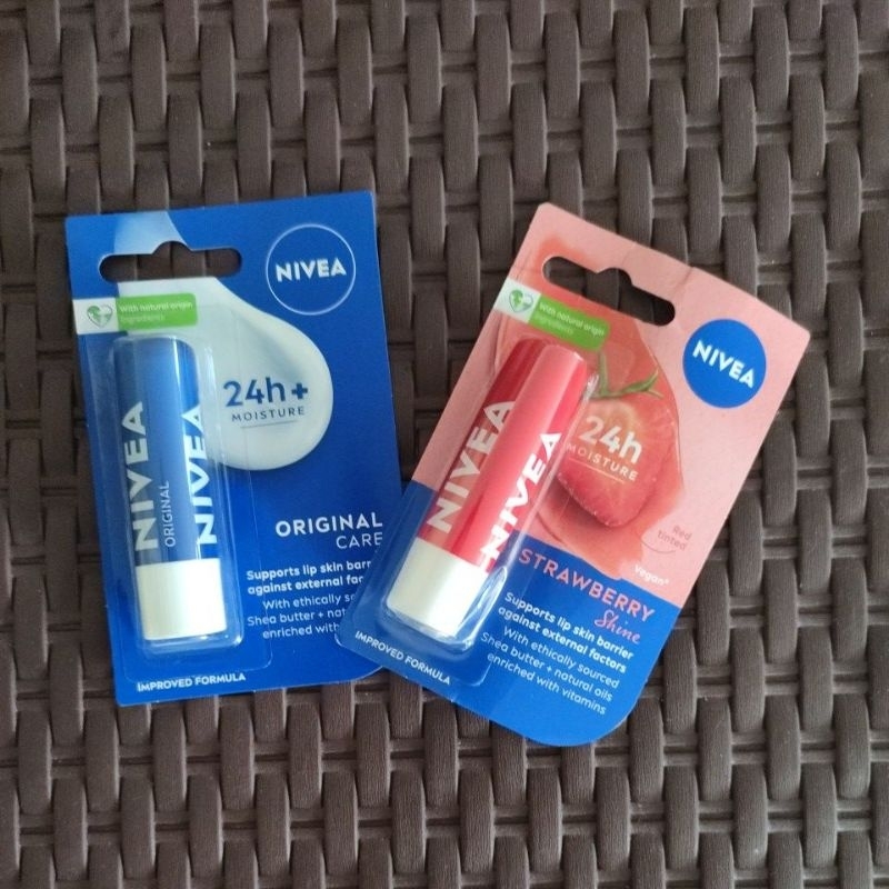 Nivea Lip Gloss Lip Balm