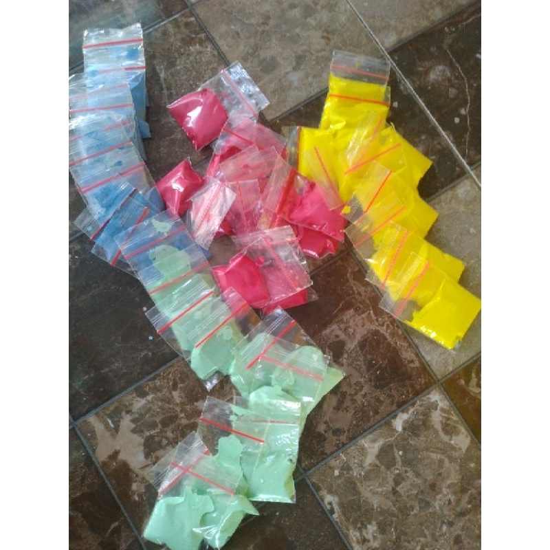 

CAT LUKIS STEROFOAM/GIPSUM