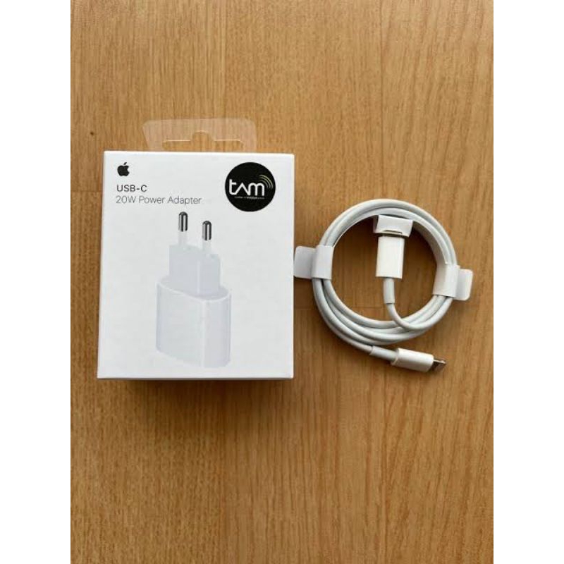 CHARGER IPHONE 20W