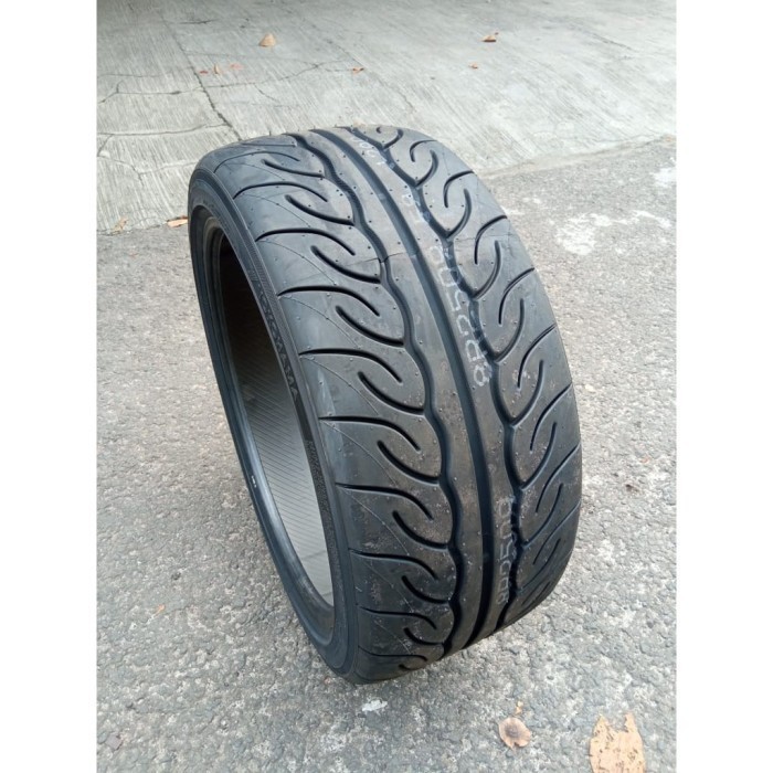BAN MOBIL SEMI SLICK RING 19 YOKOHAMA ADVAN NEOVA-AD08R UKURAN 225 35 R19