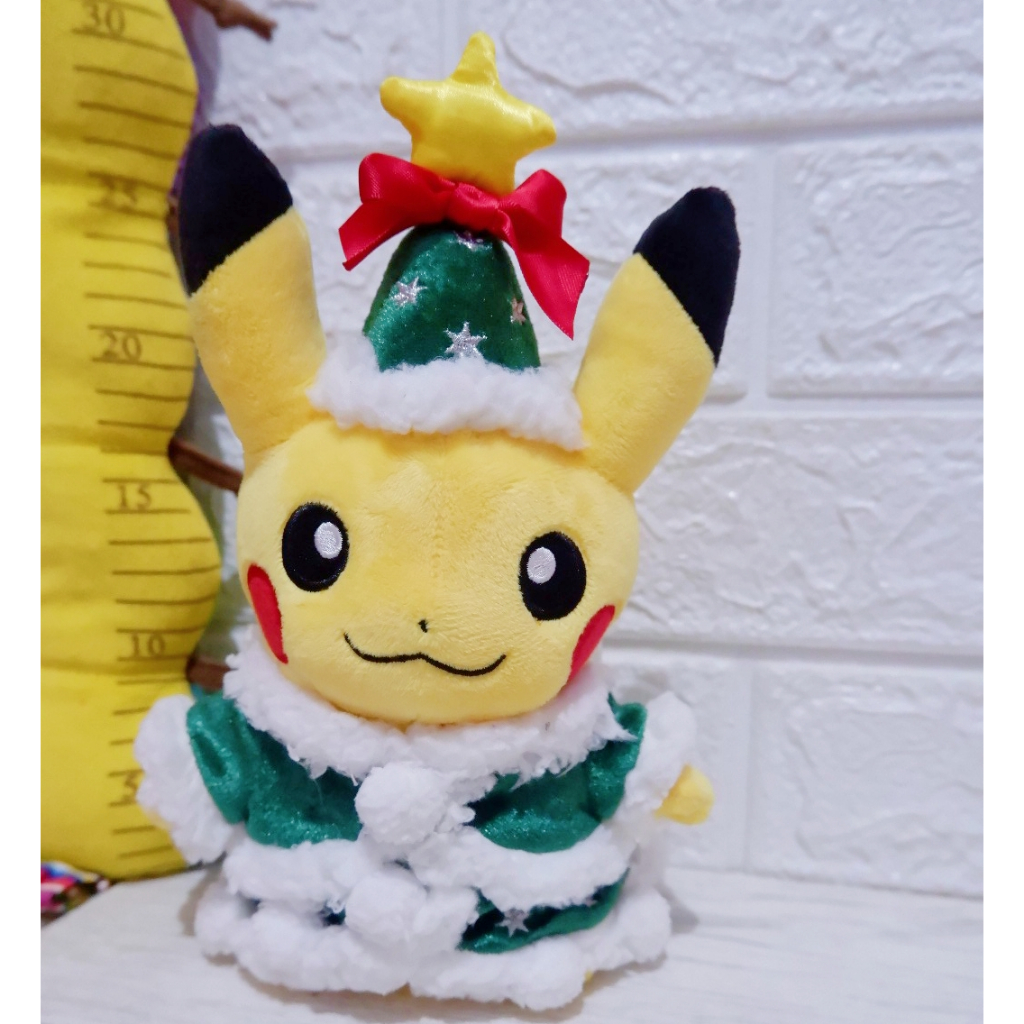 Boneka pokemon pikachu kostum pohon natal christmas holiday tree ori pokemon center