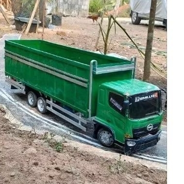 Miniatur truk tronton hino remot control full lampu Leed kelap kelip