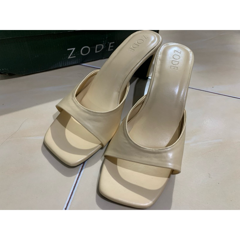 Sendal heels wanita zode