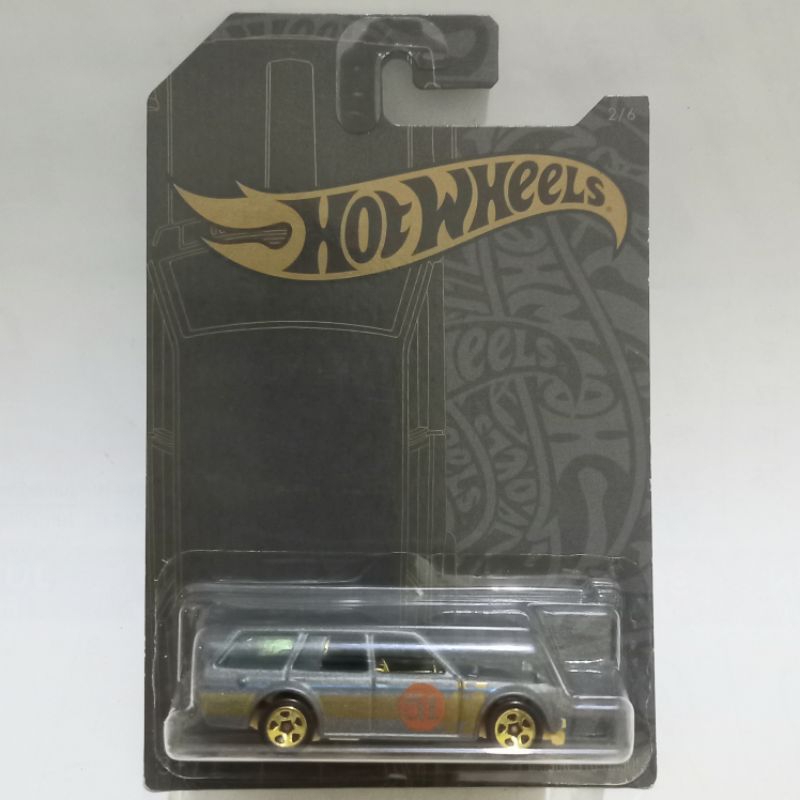 hot wheels datsun 510 wagon gold satin