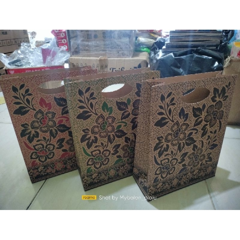 

[New produk] Paper Bag Craft; ukuran A ( harga satuan/pcs) PROMO!!