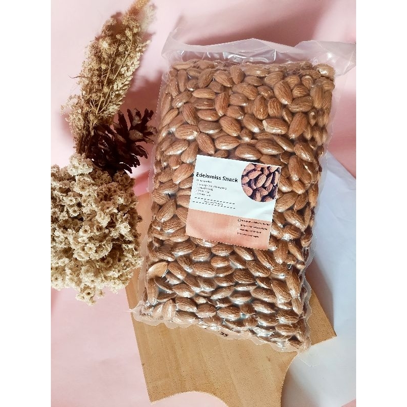 

kacang almond panggang 1 kg - roasted almond