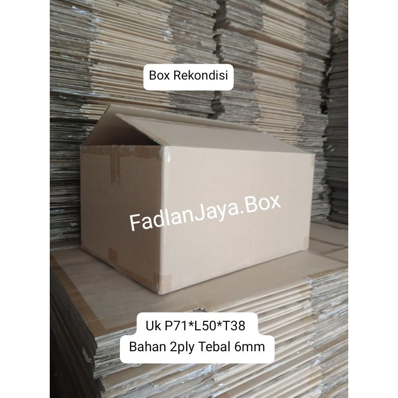 

Kardus Packing Kraf Kraf Polos 71x50x38 2ply Tebal 6mm