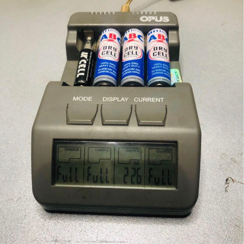 smart charger batre Opus BT-c700