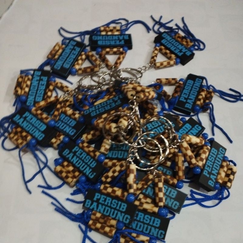 10pc gantungan kunci persib bandung / gantungan kunci persib juara