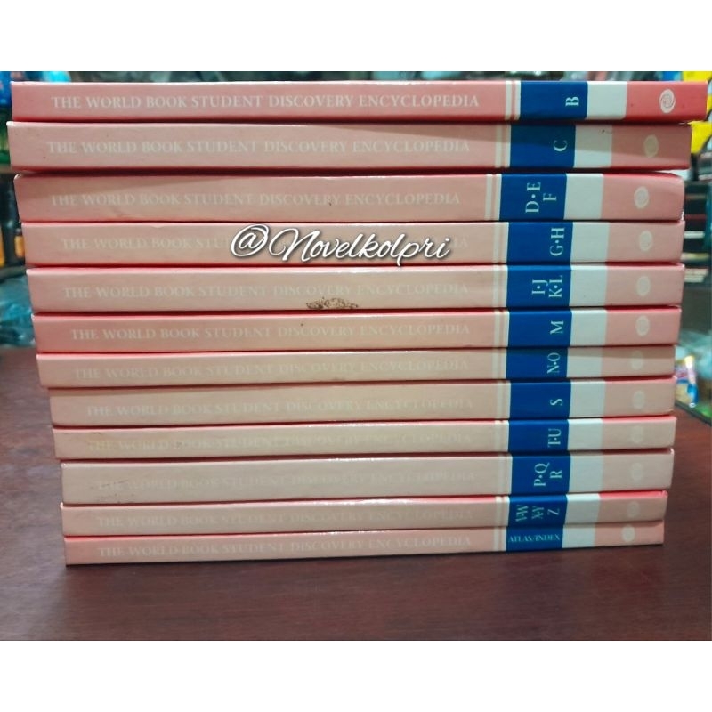 SET 12 Buku The World Book Student Encyclopedia