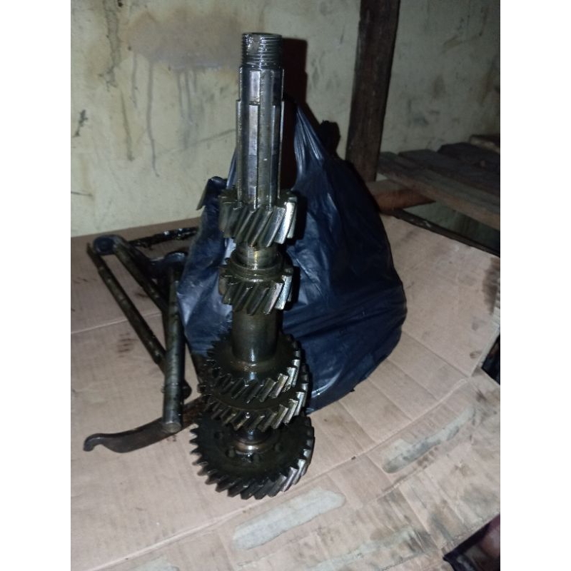 Gigi susun As main Shaft Mobil L300 Diesel copotan komplit Bahan