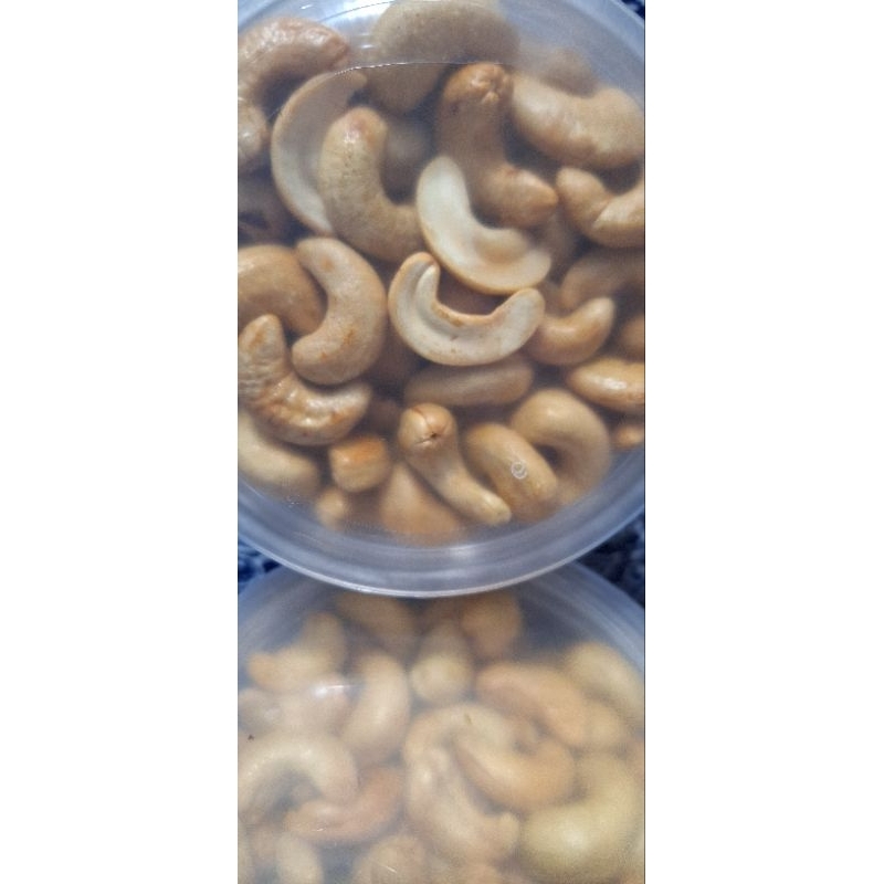

Kacang Mede/Kacang Mete Original Asli Wonogiri-500 gram
