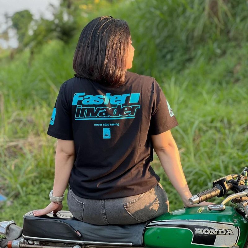 KAOS FASTER INVANDER KODE 497 ORIGINAL