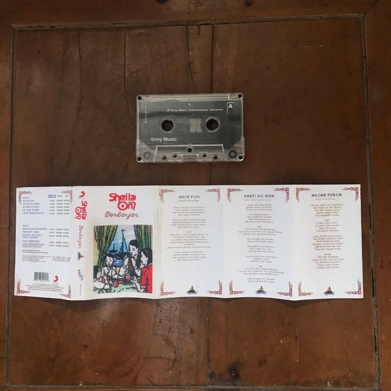 Kaset Pita Sheila On 7 - Berlayar
