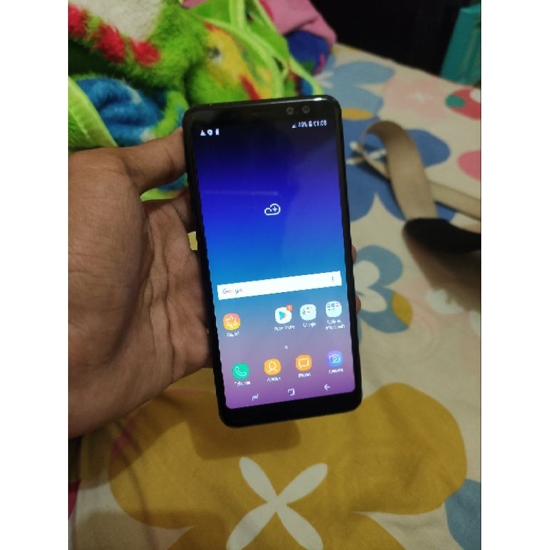 SAMSUNG A8 2018 MINUS
