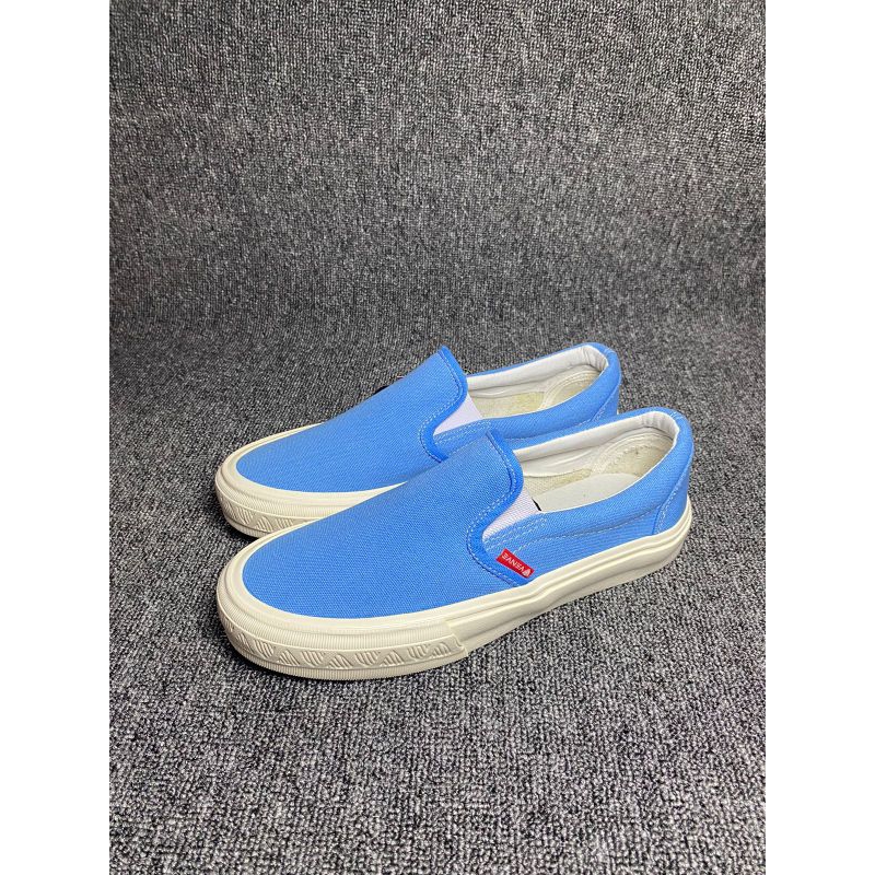 Sepatu Slip On VENVE VICTORIOUS Ice Blue Original Lokal Brand Indonesia Sepatu Slip On Sepatu Pria &