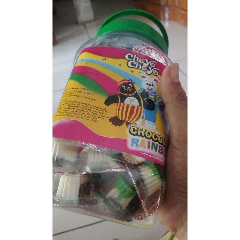 

YOSAN CHOYO CHOYO COKLAT RAINBOW 1 TOPLES ISI 60PCS BERAT 360GR