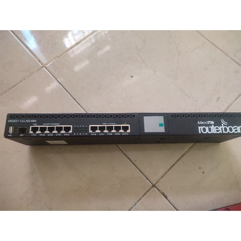 Mikrotik RB 2011 Uias-Rm