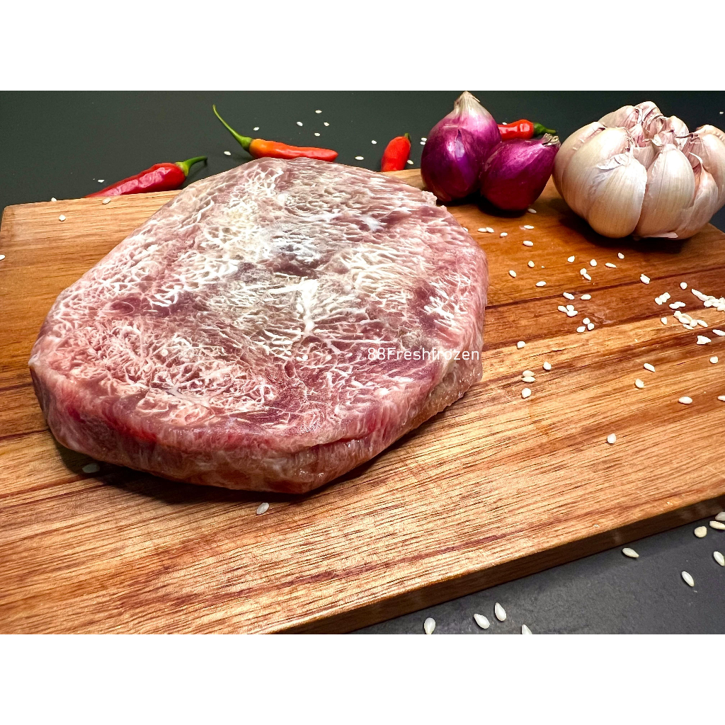 

Sirloin Beef Steak Wagyu Meltique Fresh frozen Premium Quality 200gram