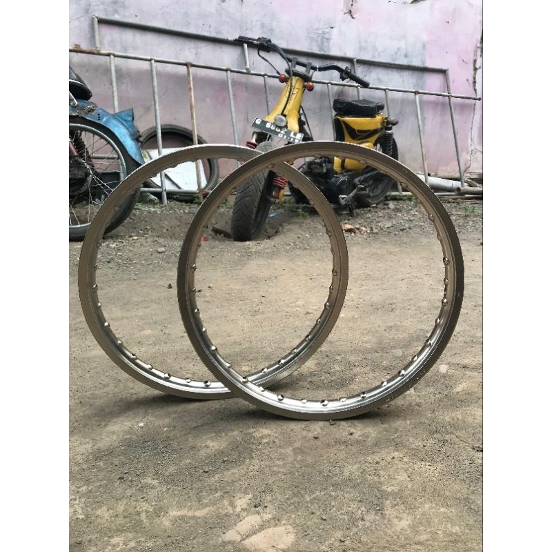 Velk TK JAPAN ukuran 140 rata ring 17