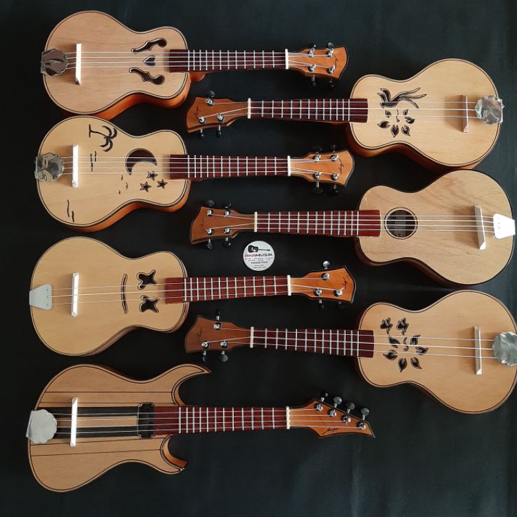 ukulele kentrung pare tipis senar 3 dan senar 4 bonus pick q V8W6