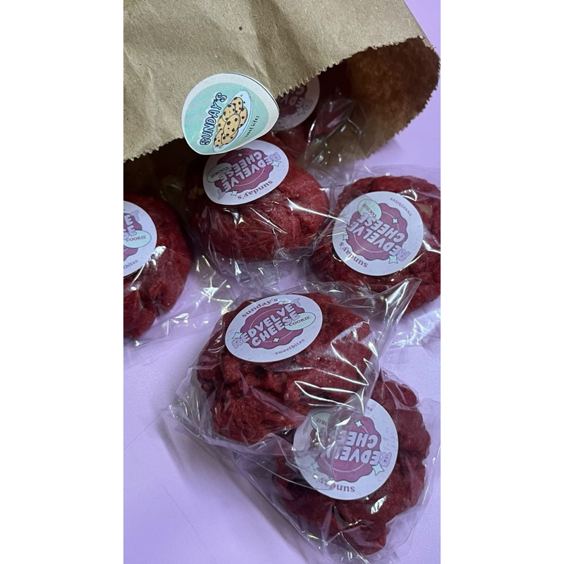 

SUNDAY'S soft cookies medium